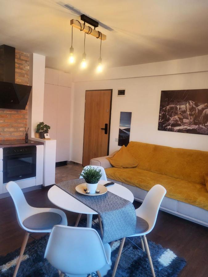 Casa Larisa - Wolves Apartment Sinaia Luaran gambar
